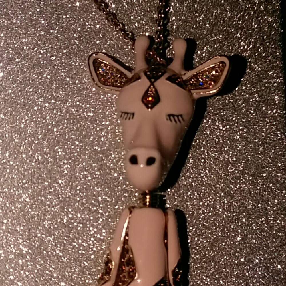 SOLD SOLD NWT Authentic Betsey Johnson Giraffe - Picture 2 of 8